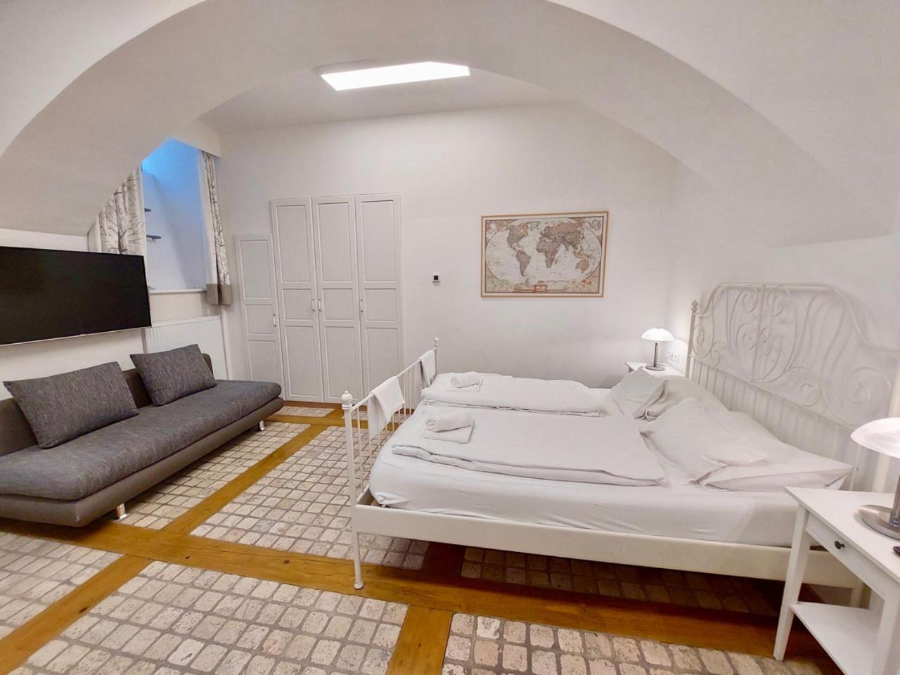 Modern Studios Near City Center Viyana Dış mekan fotoğraf